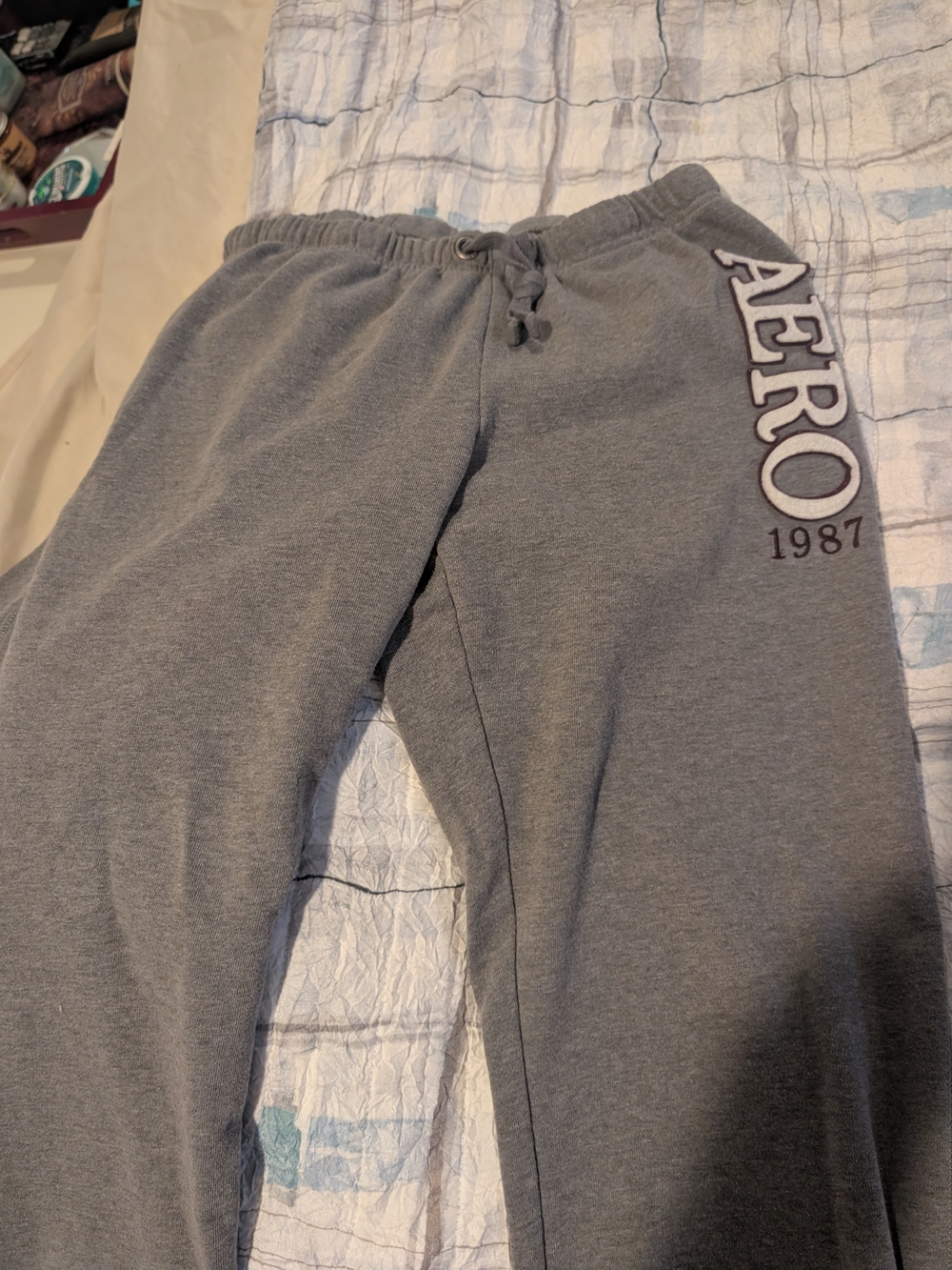 Aero 1987 Gray Sweatpants Large